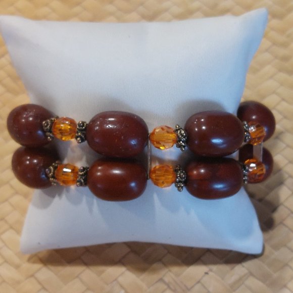 VINTAGE Women's Brown Wood/Plastic Beads w/Brass Separators & Larait Closure - Picture 3 of 13